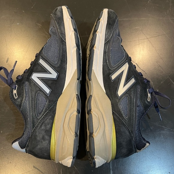 New Balance 990v4 Size 11 - Picture 4 of 7
